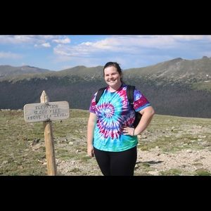 Meet your Posher, Olivia